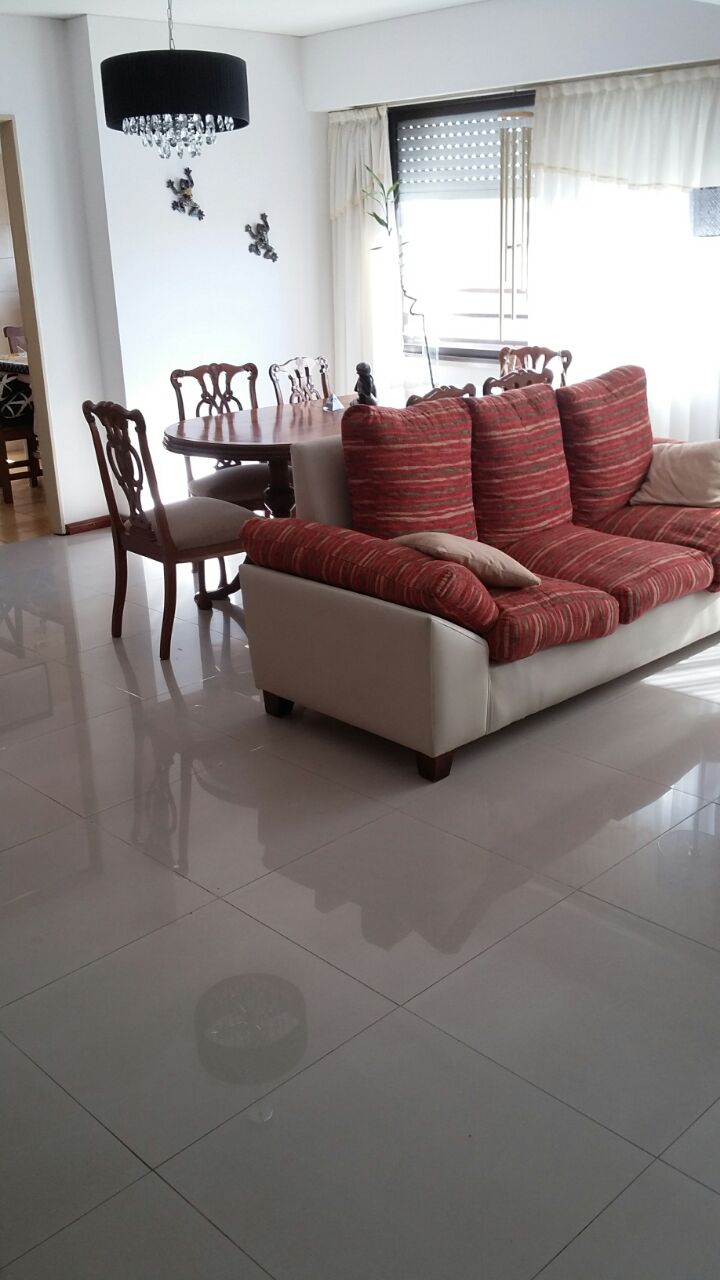 HERMOSO PISO EXCLUSIVO CON COCHERA, INMEJORABLE ZONA