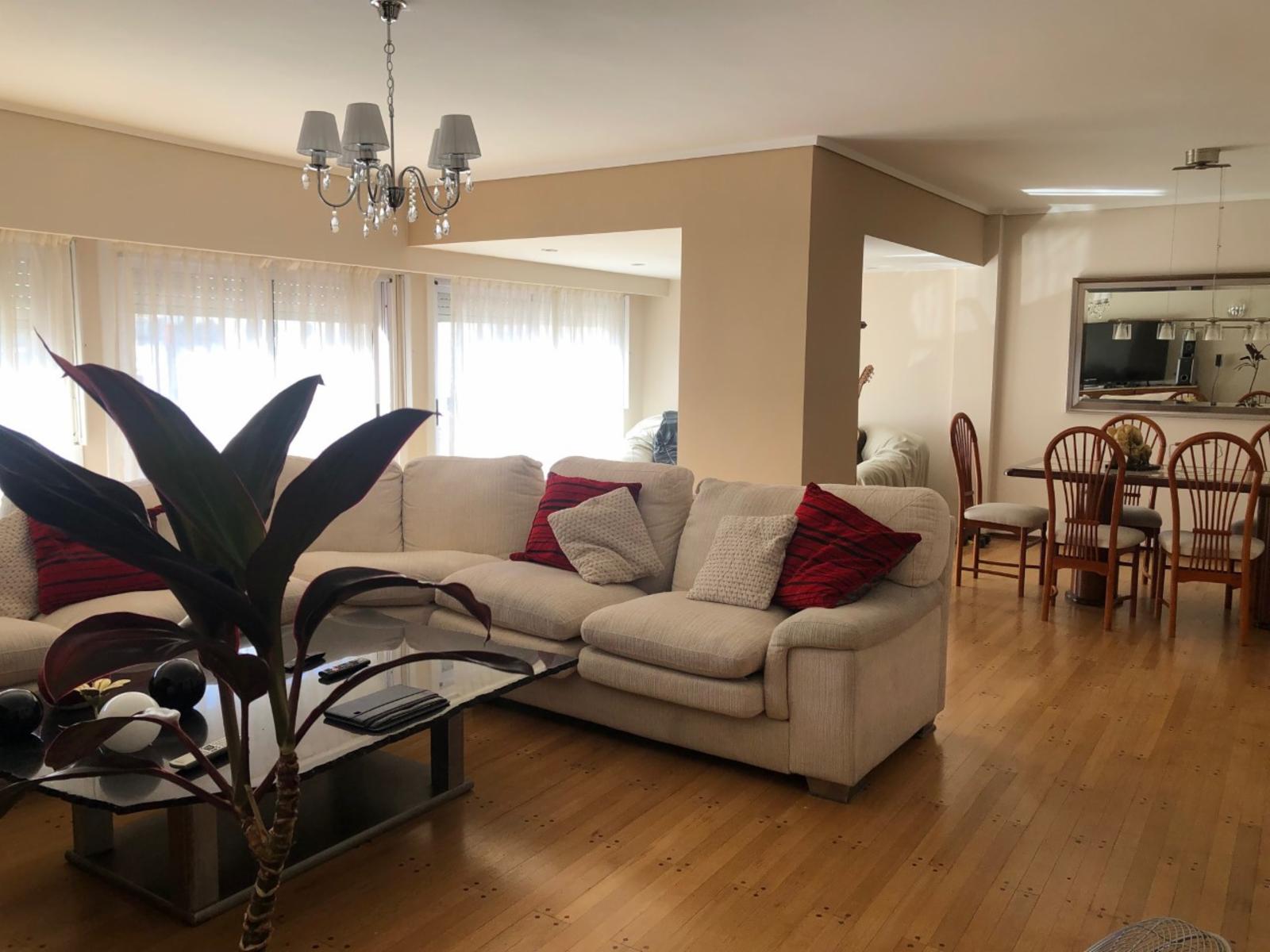 La Imprenta- Excelente Duplex. Amplios ambientes. Toda la Luz