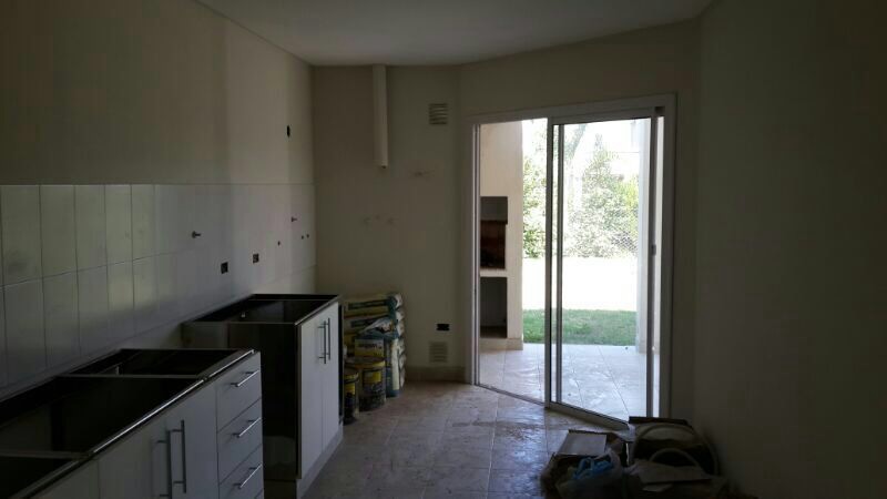 Casa 3Dorm (1suite) en Country La Cañadita