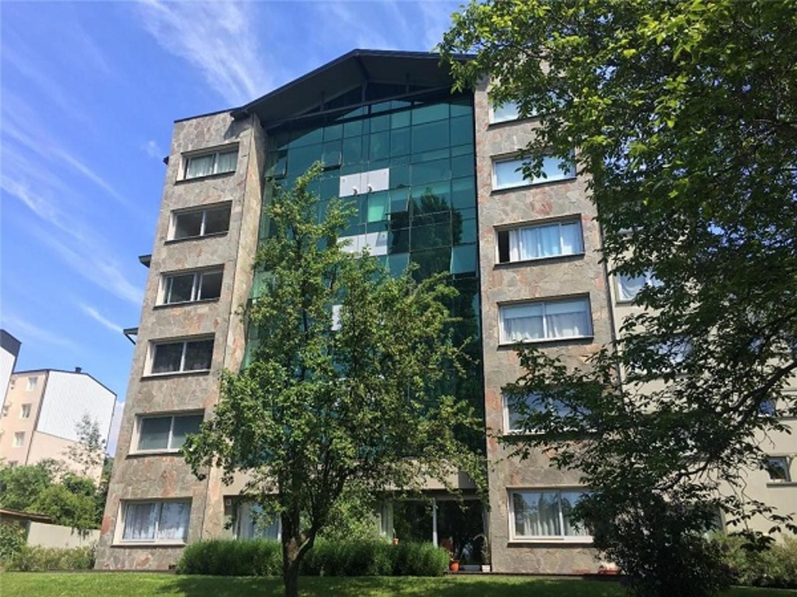 Hermosos departamentos en Barrio Belgrano. Con Gas Natural. Cochera Opcional