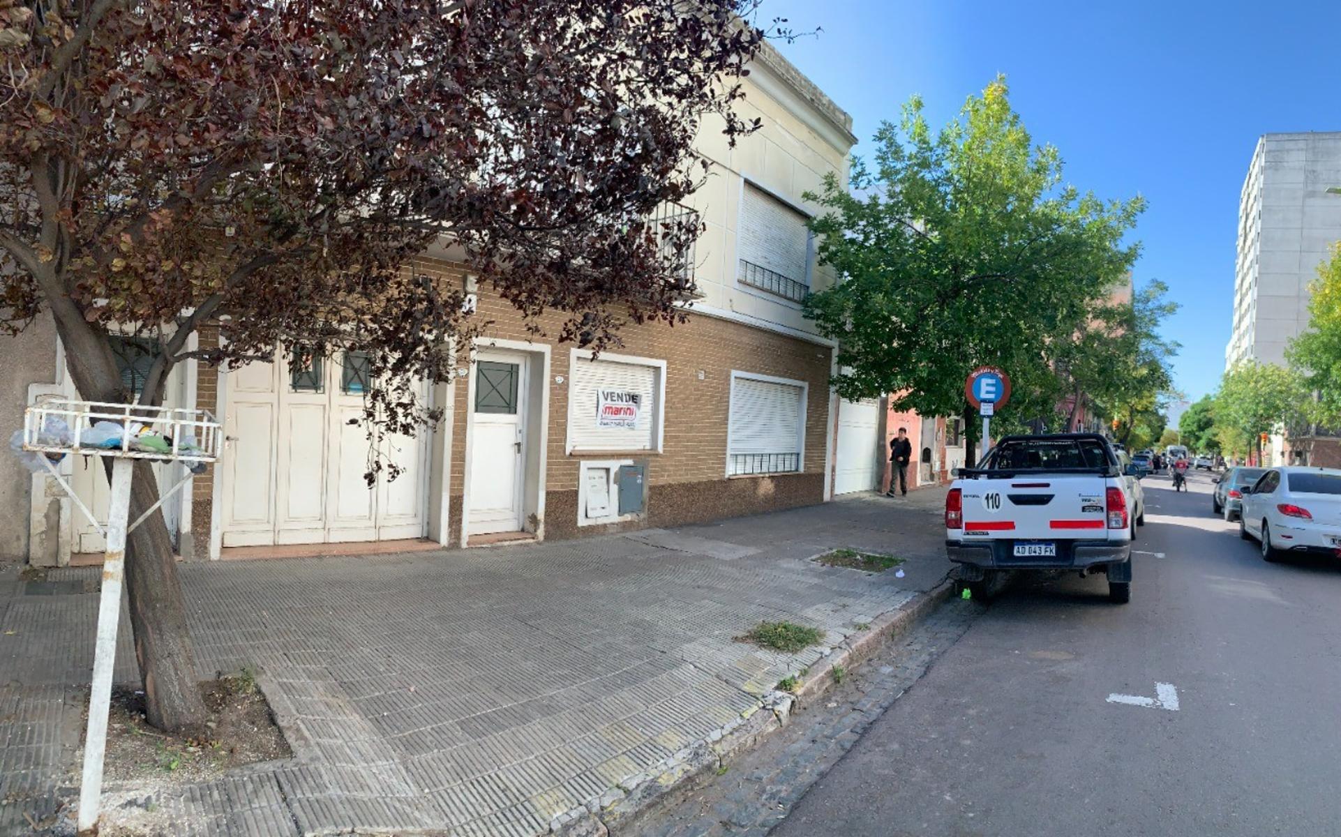 SE VENDE CASA EN PH CENTRICA EN BAHIA BLANCA