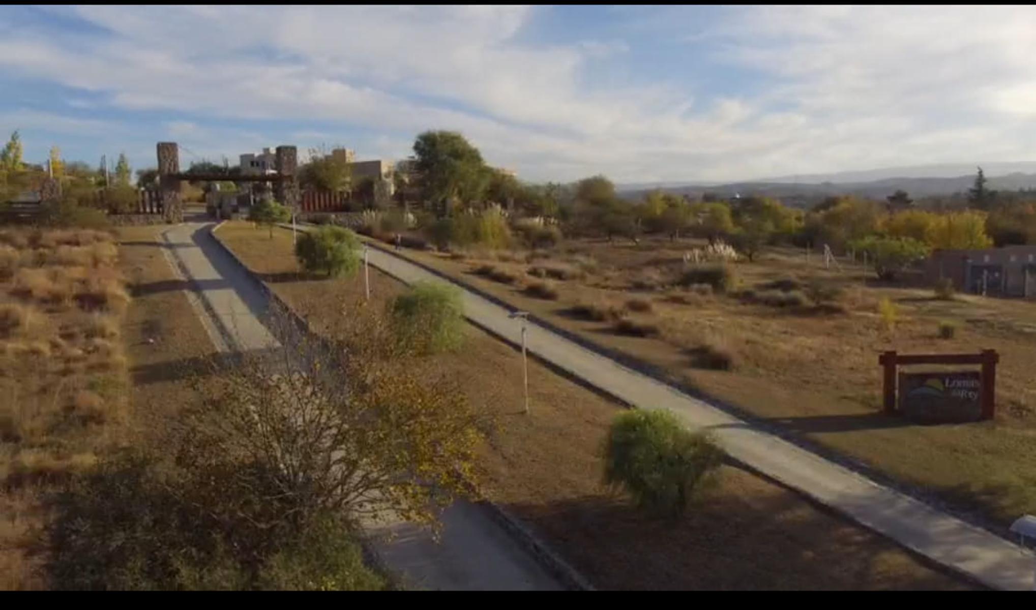 TERRENOS EN BARRIO CERRADO LOMAS DEL REY, MAYU SUMAJ, CORDOBA
