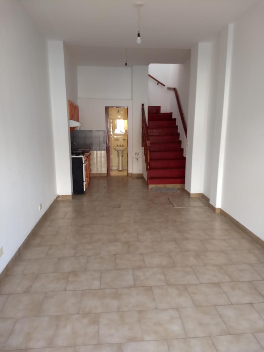Venta de Duplex 2 ambientes Palomar