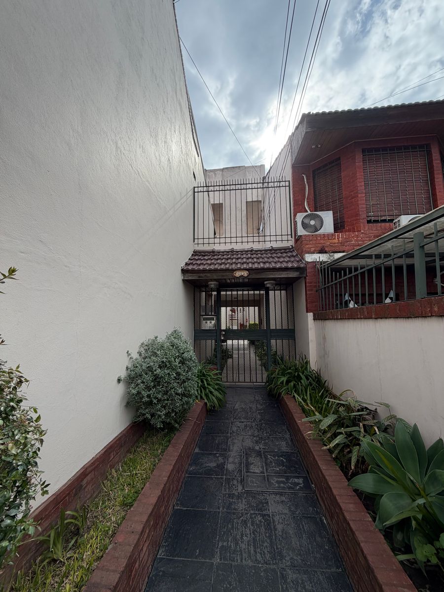 Alquiler duplex Villa Luzuriaga