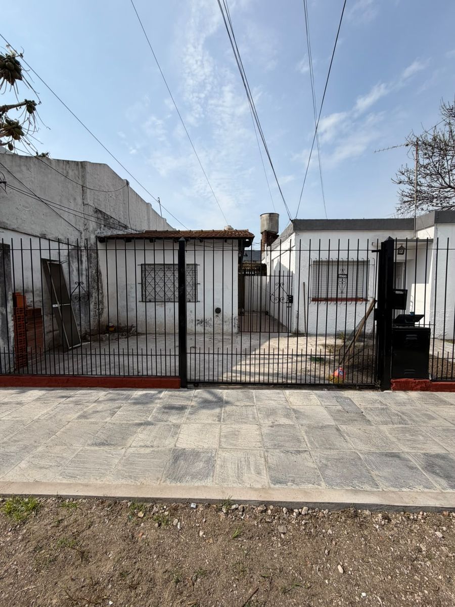Alquiler Monoambiente Villa Luzuriaga