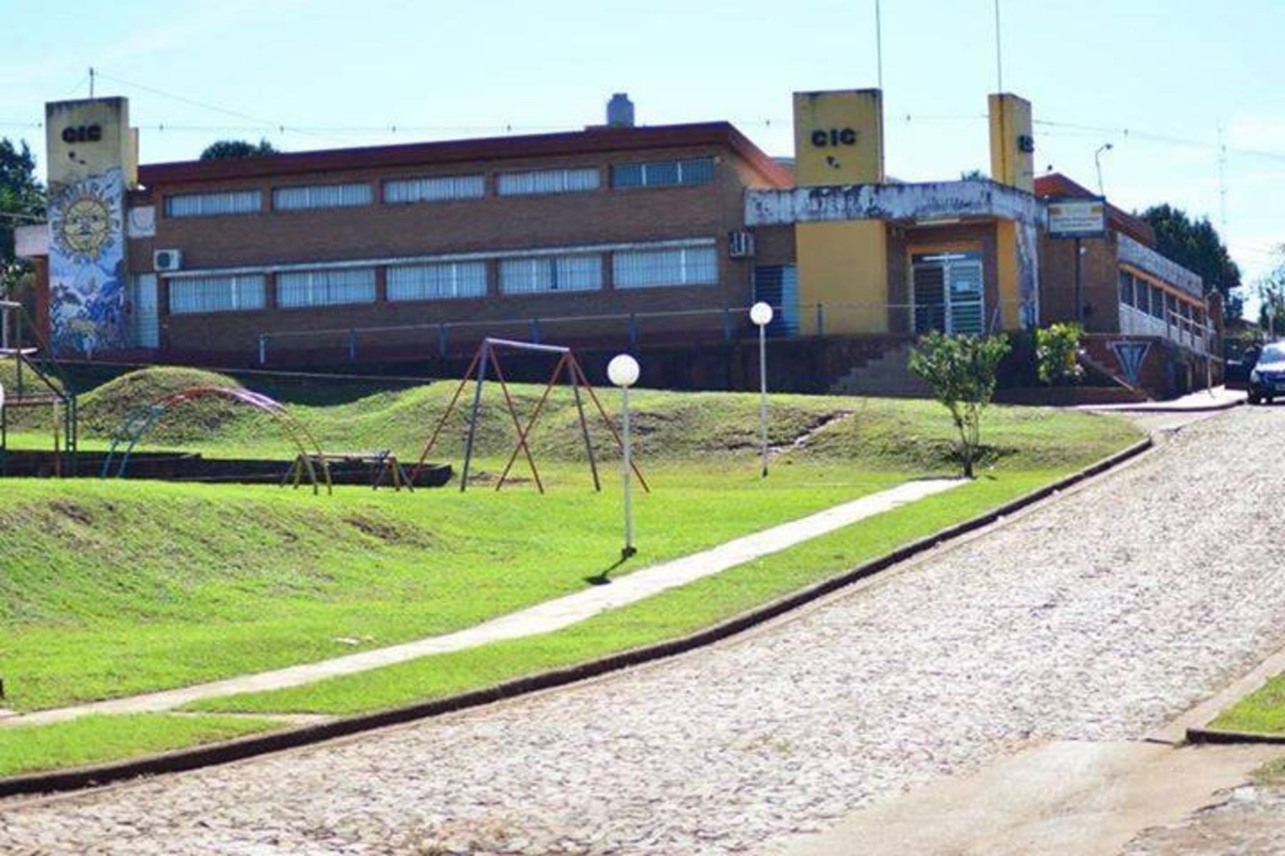 SE VENDE TERRENO FRENTE AL CIC 390.000