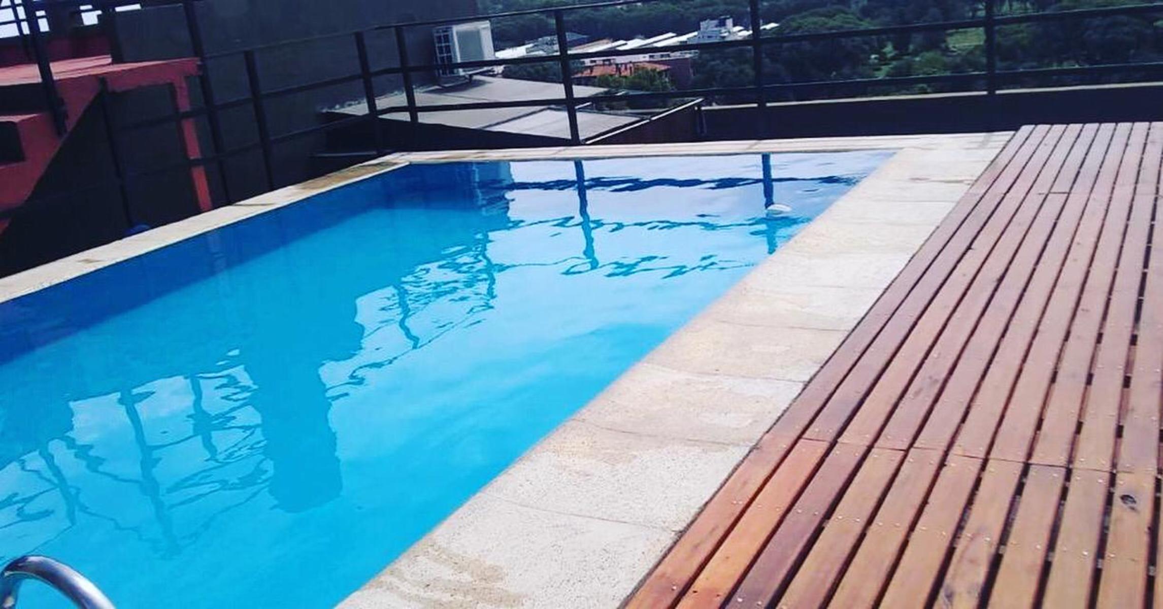 alquilo departamento por 1dia 1 noche y mas dias en av corrientes y dorrego piscina wi fi y netflix gratis 2.4.personas a pasos moviatar arena .htal italiano parque dorrego cocheras subte en la puerta