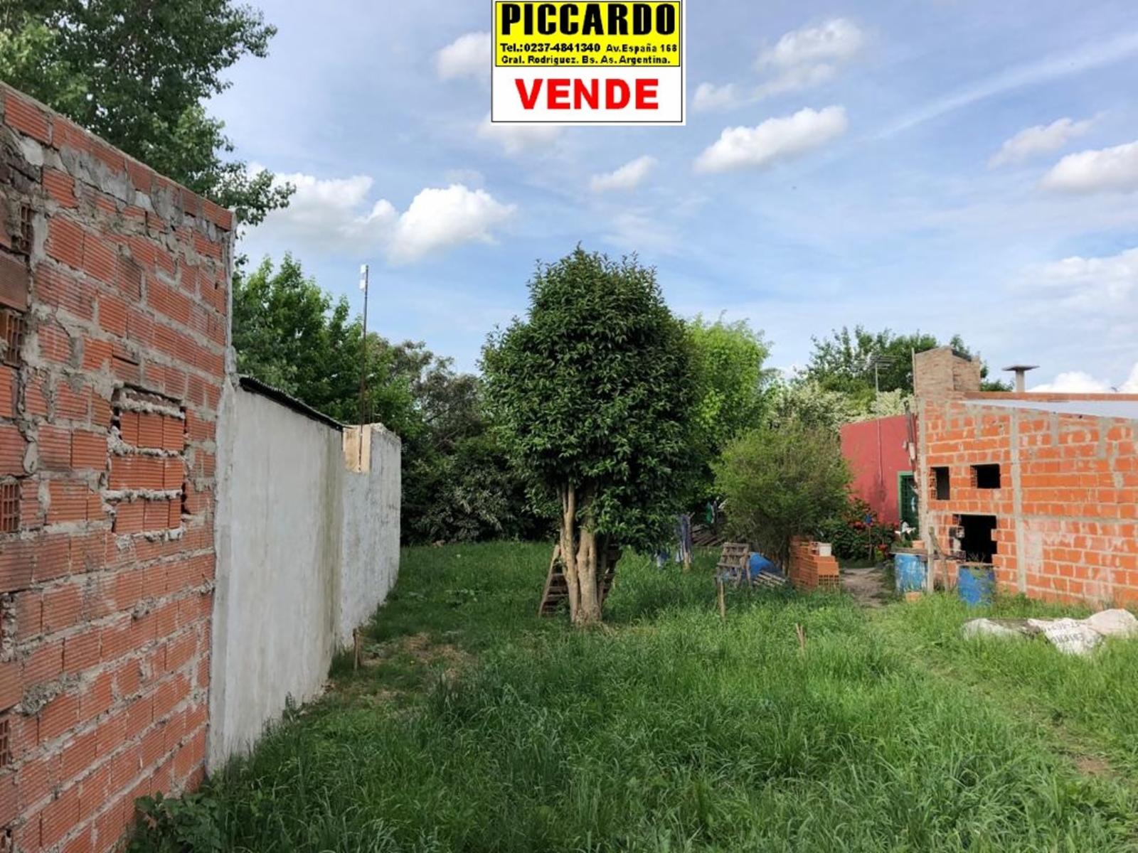 LOTE EN VENTA Bº VILLA VENGOCHEA REF.AR50 GRAL RODRIGUEZ PICCARDO.