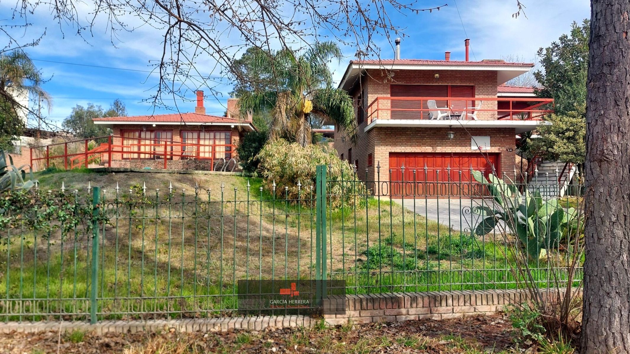 CASA MULTIFAMILIAR EN VENTA EN CARLOS PAZ