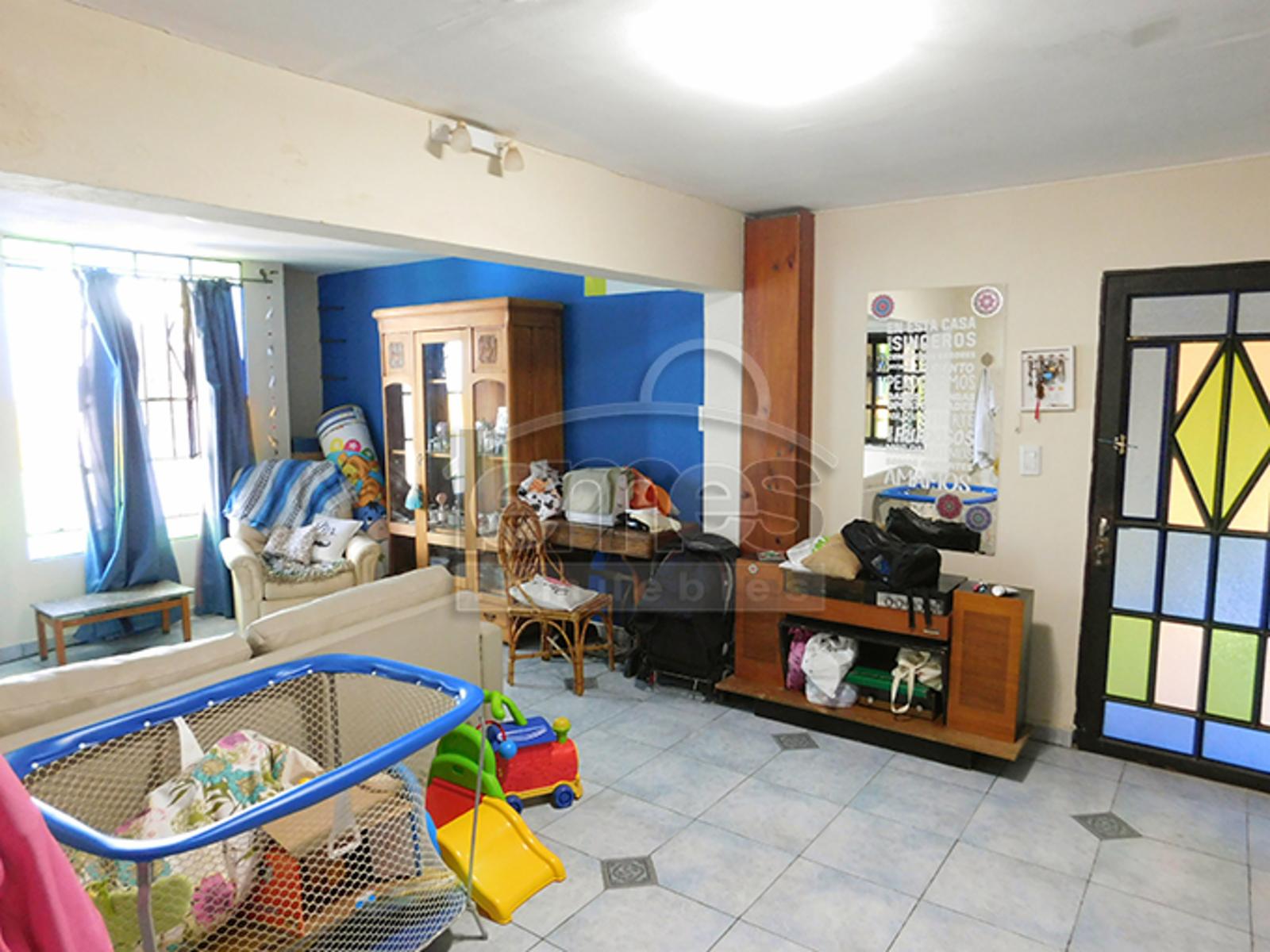 Casa Butalo a pasos de Av.Perón