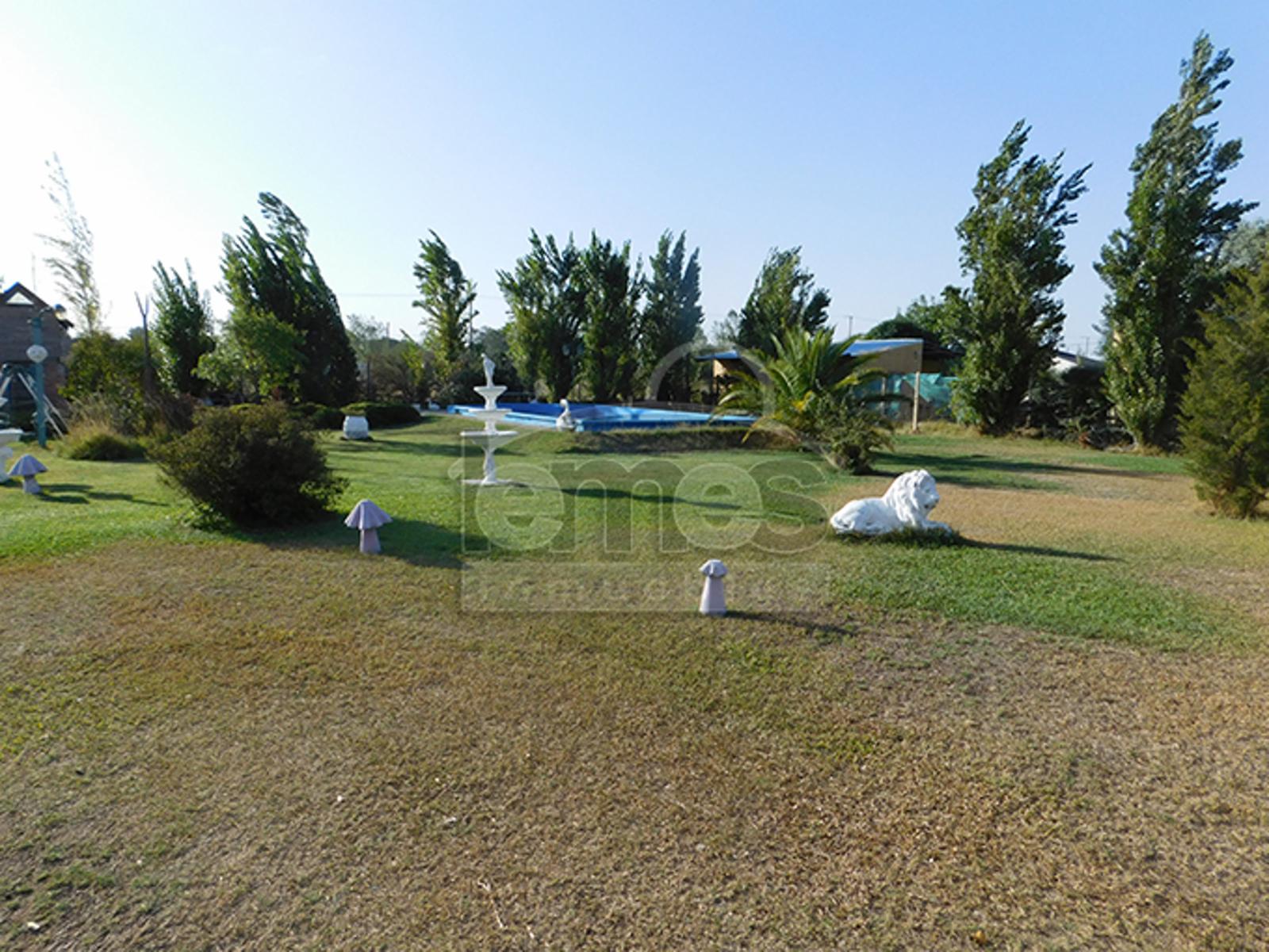 Amplia quinta de categoría en Lowo Che