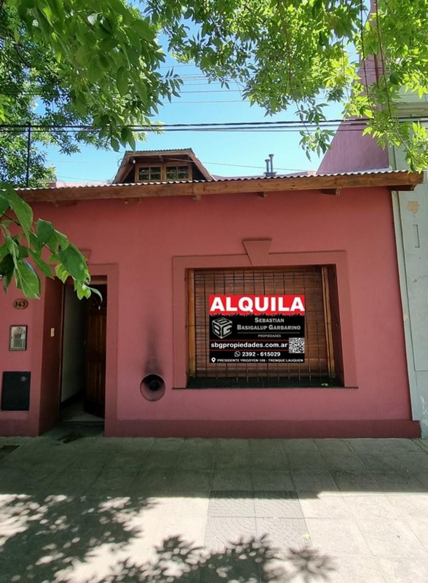 CASA EN PH DE 2 DORMITORIOS + ESTUDIO EN ALQUILER- ZONA COLEGIO NUESTRA SEÑORA DEL ROSARIO (DE HERMANAS)