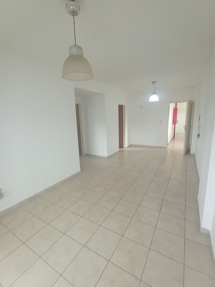 Alquiler departamento 1 dormitorio calle 3 y 63