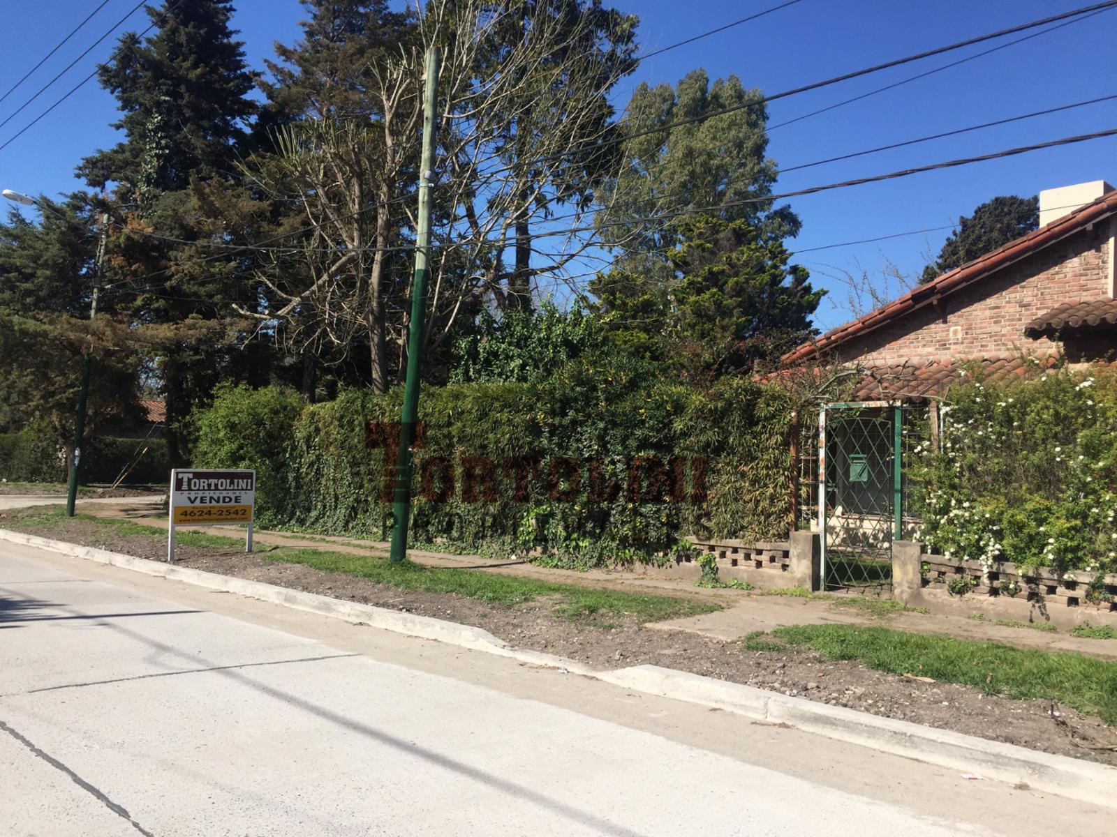 CASA VILLA UDAONDO A MTS DE PARQUE LELOIR