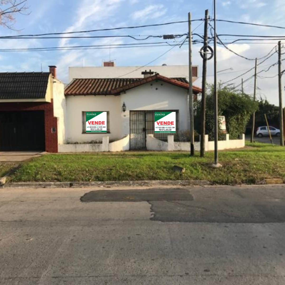 Casa de tres ambientes a la venta en Bella Vista