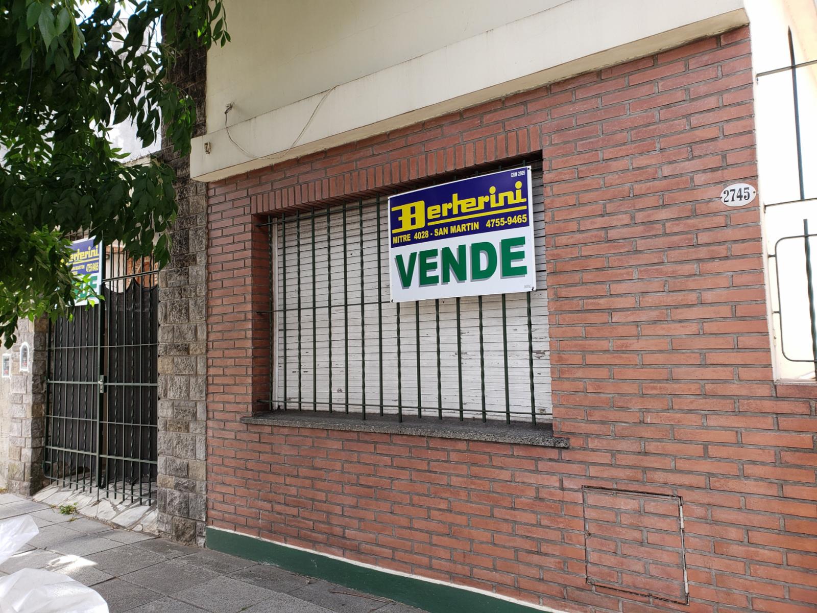 VENTA LOTE PROPIO CON 2 HERMOSAS CASAS EN SAN ANDRES