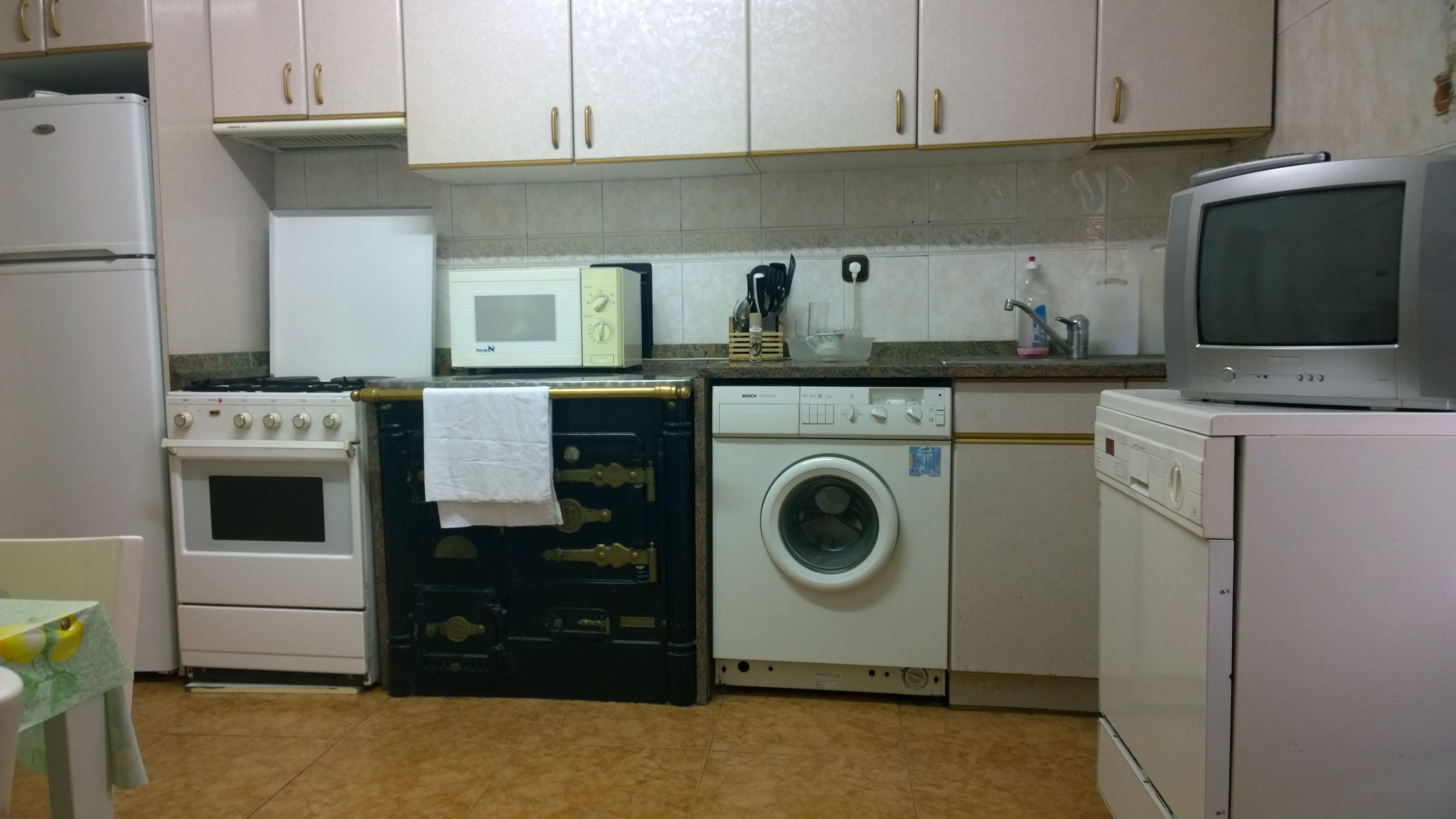 Oferton Enorme piso con atico legorreta