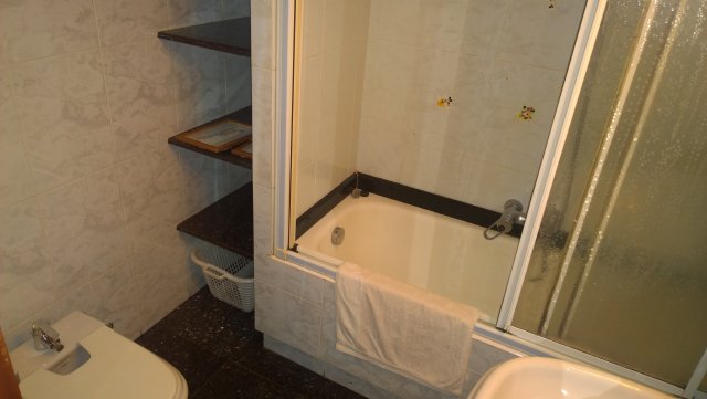 Estupenda vivienda en zona tranquila