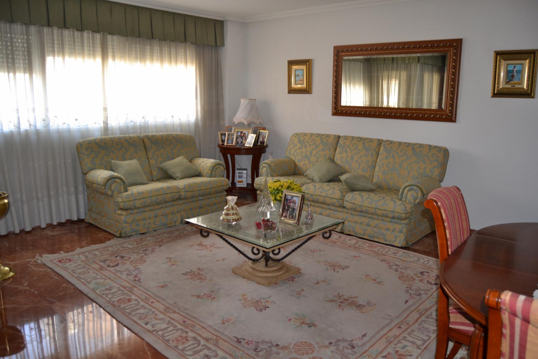  vivienda en calle muy céntrica y comercial de San Vicente del raspeig