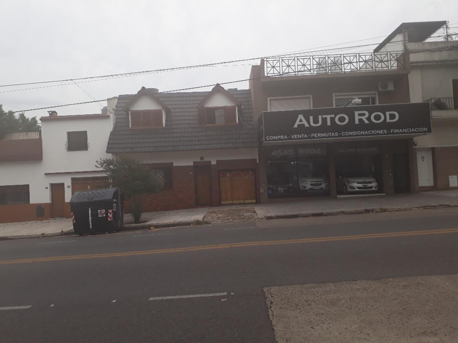 CASA EN LOTE PROPIO EXCELENTE