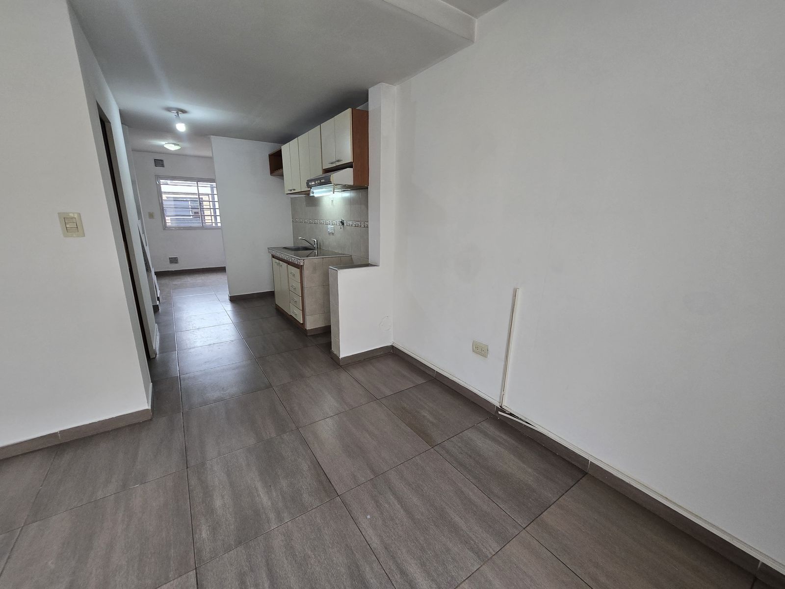 VENTA DE DUPLEX 3 AMBIENTES - SIN EXPENSAS - APTO A CRÉDITO - LUIS GUILLÓN