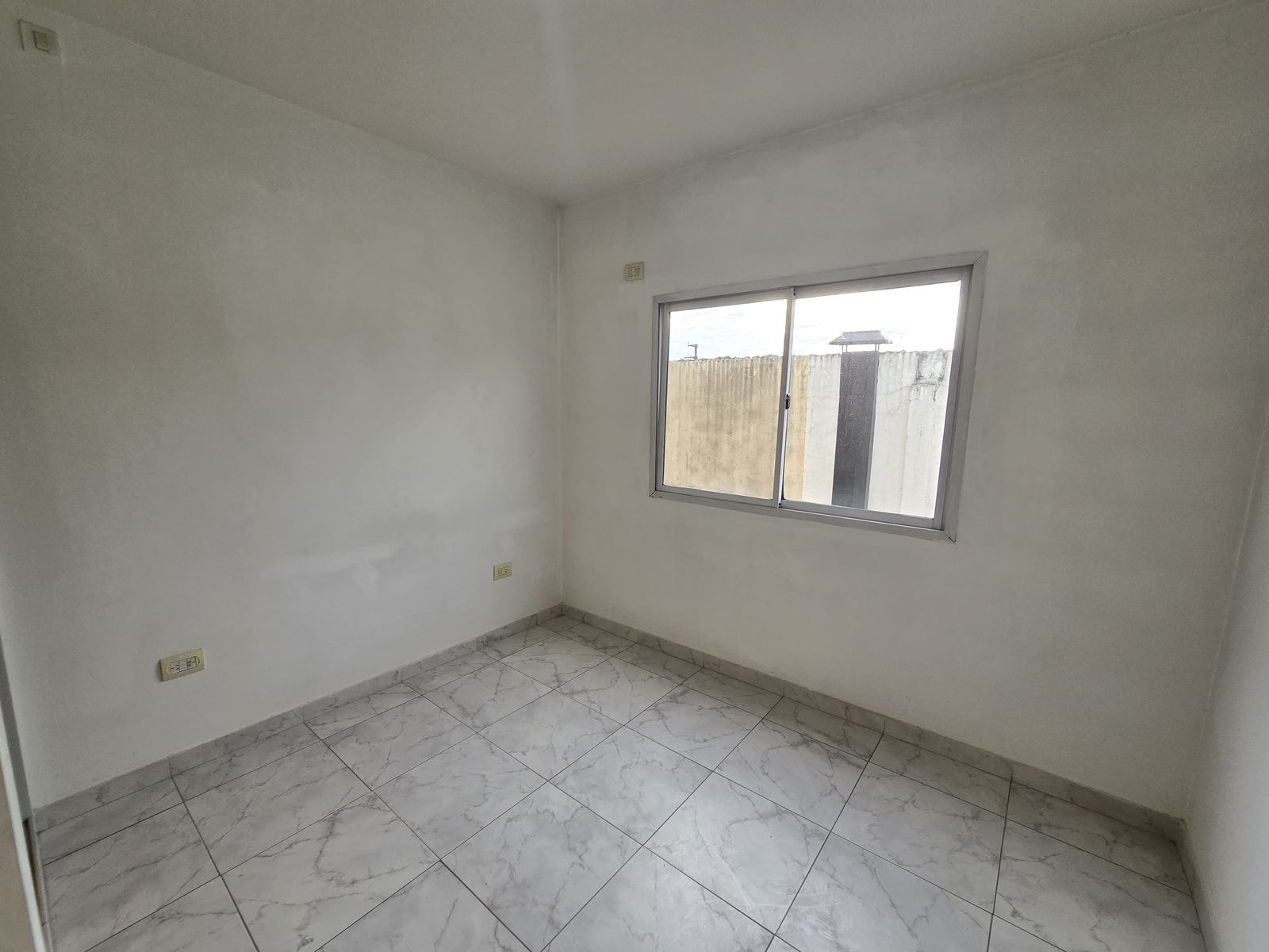 VENTA DE DUPLEX 3 AMBIENTES - SIN EXPENSAS - APTO A CRÉDITO - LUIS GUILLÓN