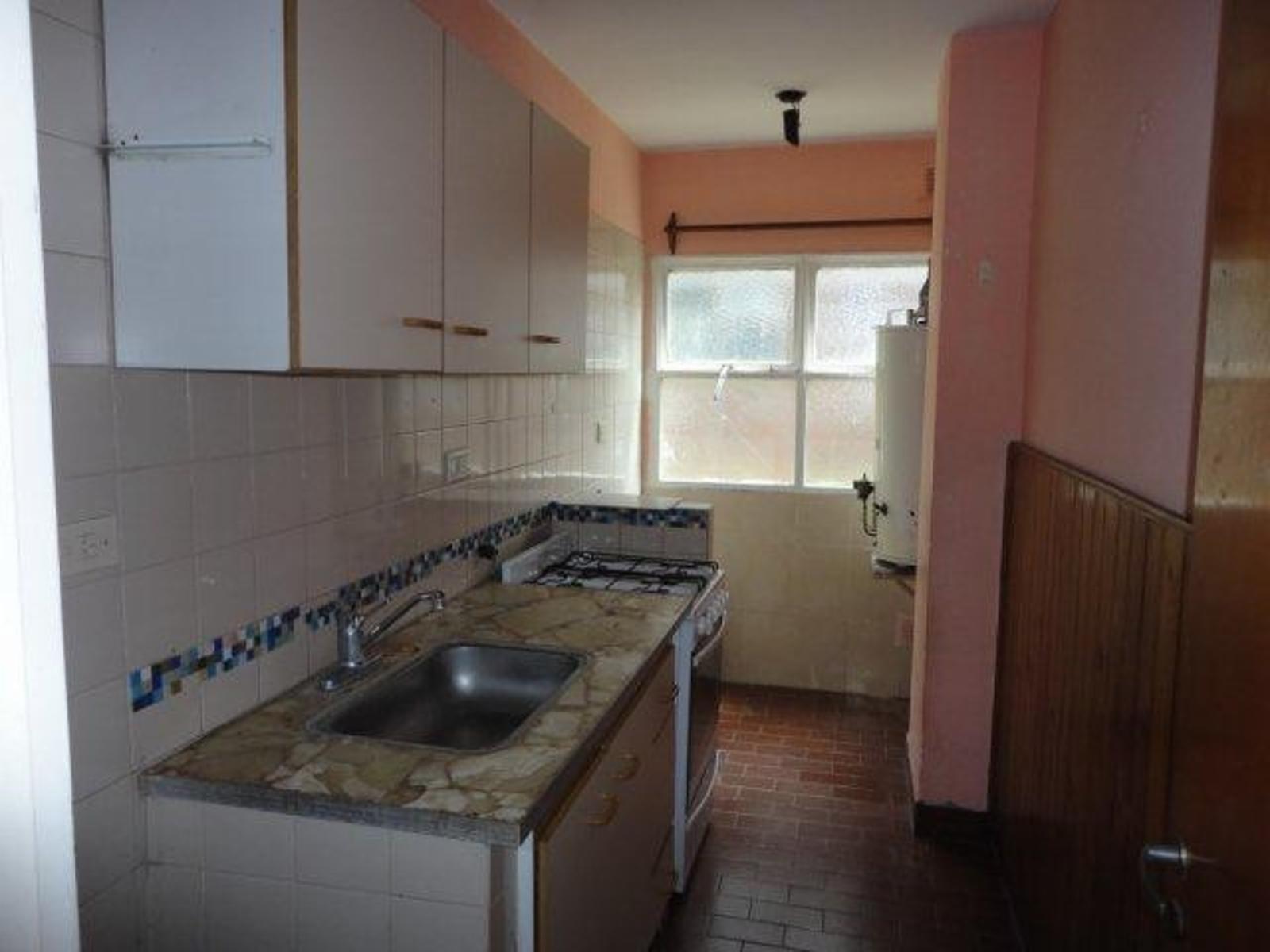 VENTA DE DEPARTAMENTO 3 AMBIENTES EN BARRIO COCA COLA - AUTÓNOMOS 2 - MONTE GRANDE