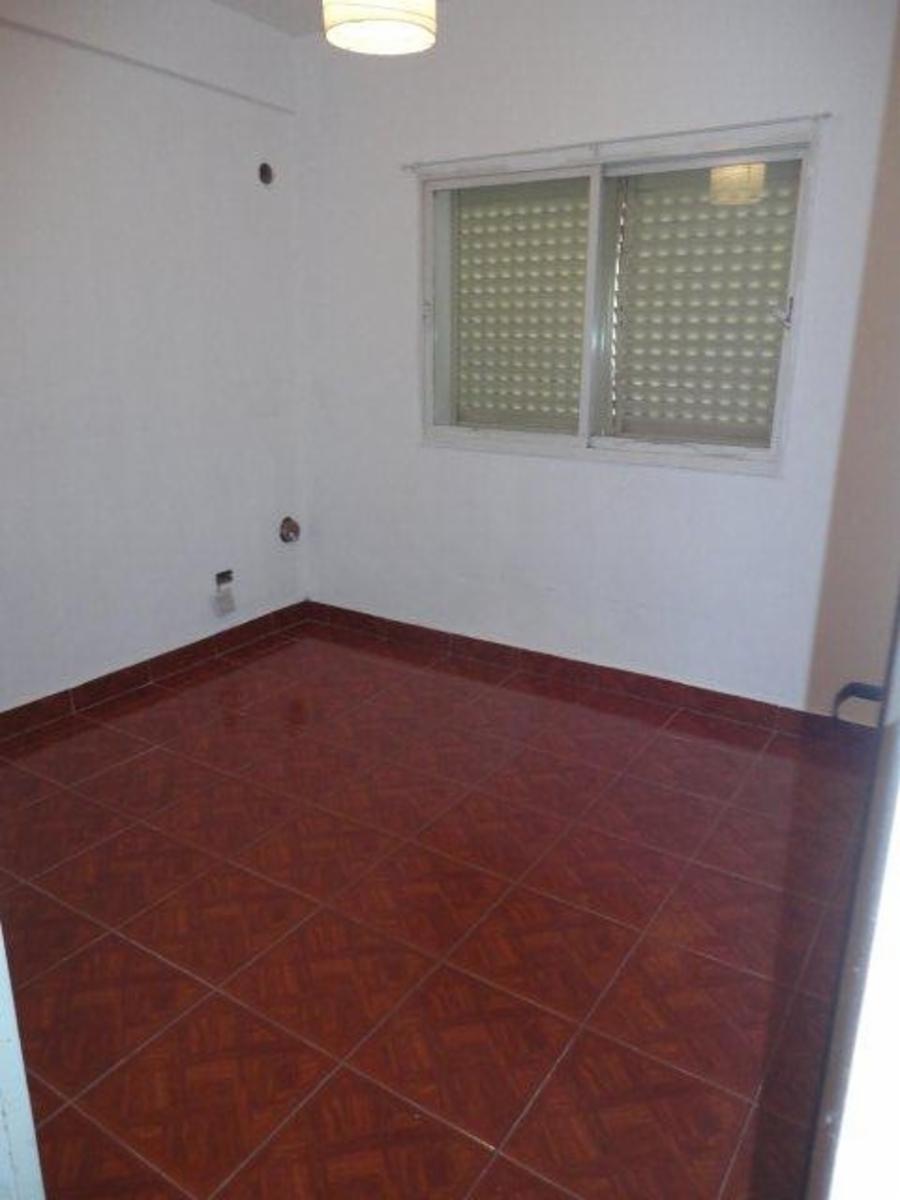 VENTA DE DEPARTAMENTO 3 AMBIENTES EN BARRIO COCA COLA - AUTÓNOMOS 2 - MONTE GRANDE