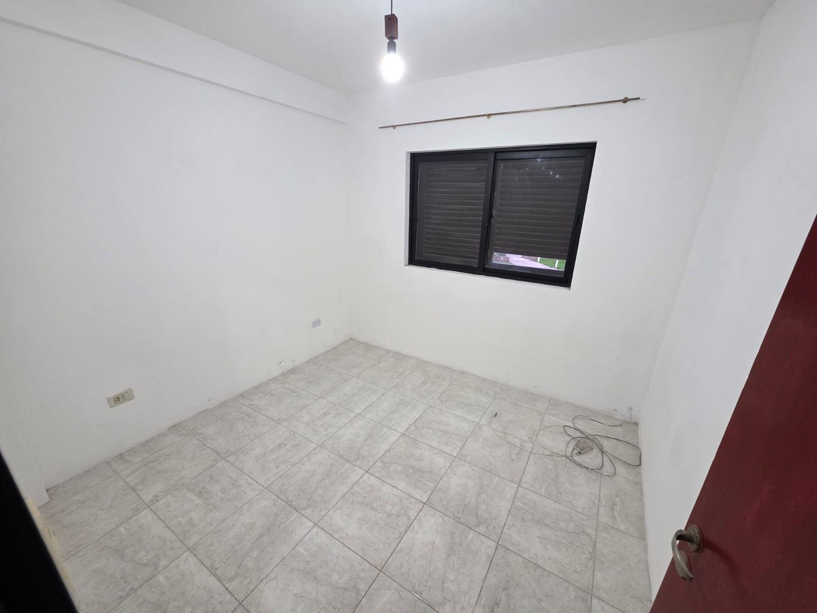 ALQUILER DE DEPARTAMENTO 3 AMBIENTES EN BARRIO COCA COLA - A METROS DE AVENIDA - MONTE GRANDE