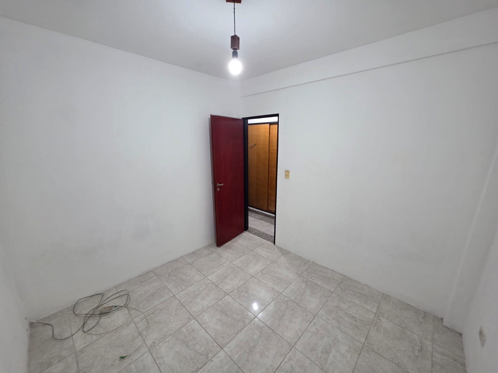 ALQUILER DE DEPARTAMENTO 3 AMBIENTES EN BARRIO COCA COLA - A METROS DE AVENIDA - MONTE GRANDE