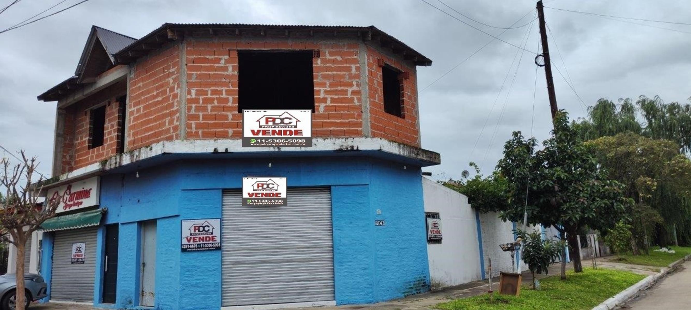 VENTA DE EXCELENTE PROPIEDAD IDEAL PARA INVERSIONISTAS - MONTE GRANDE - CON COCHERA