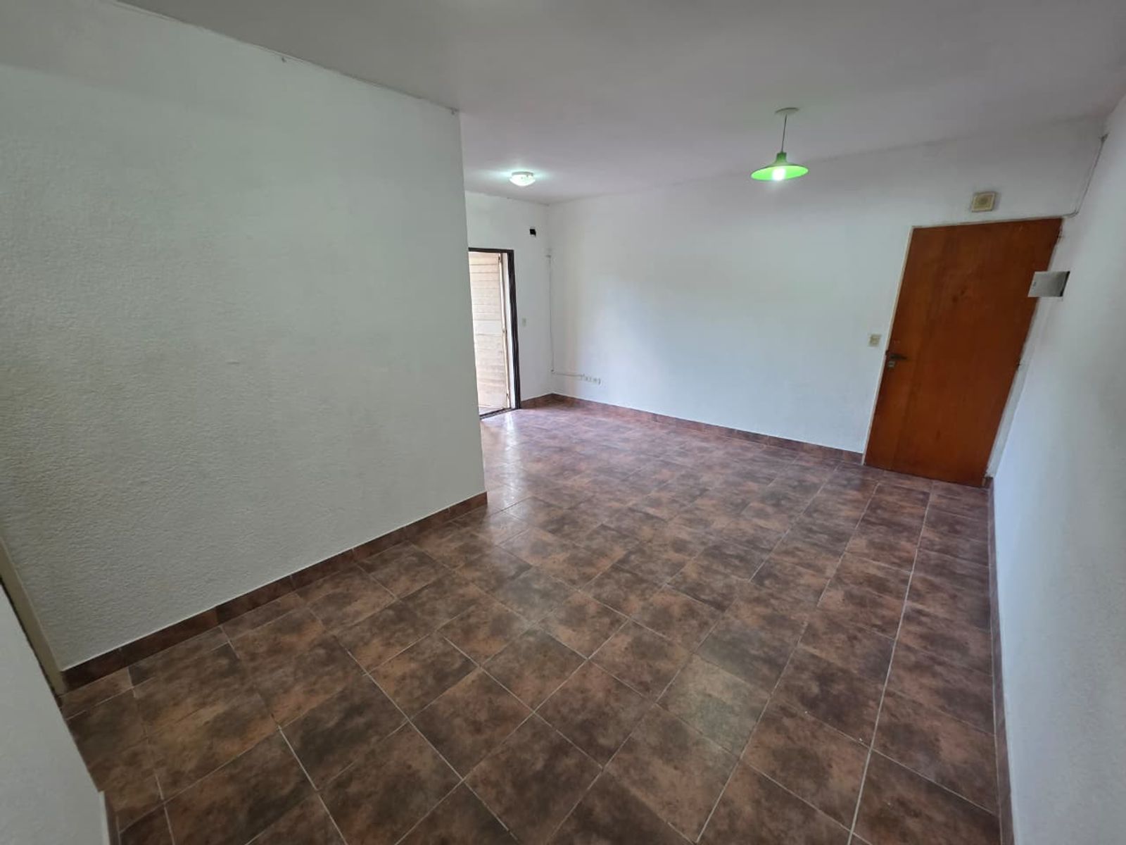 ALQUILER DE DEPARTAMENTO 3 AMBIENTES - BARRIO COCA COLA - MONTE GRANDE -
