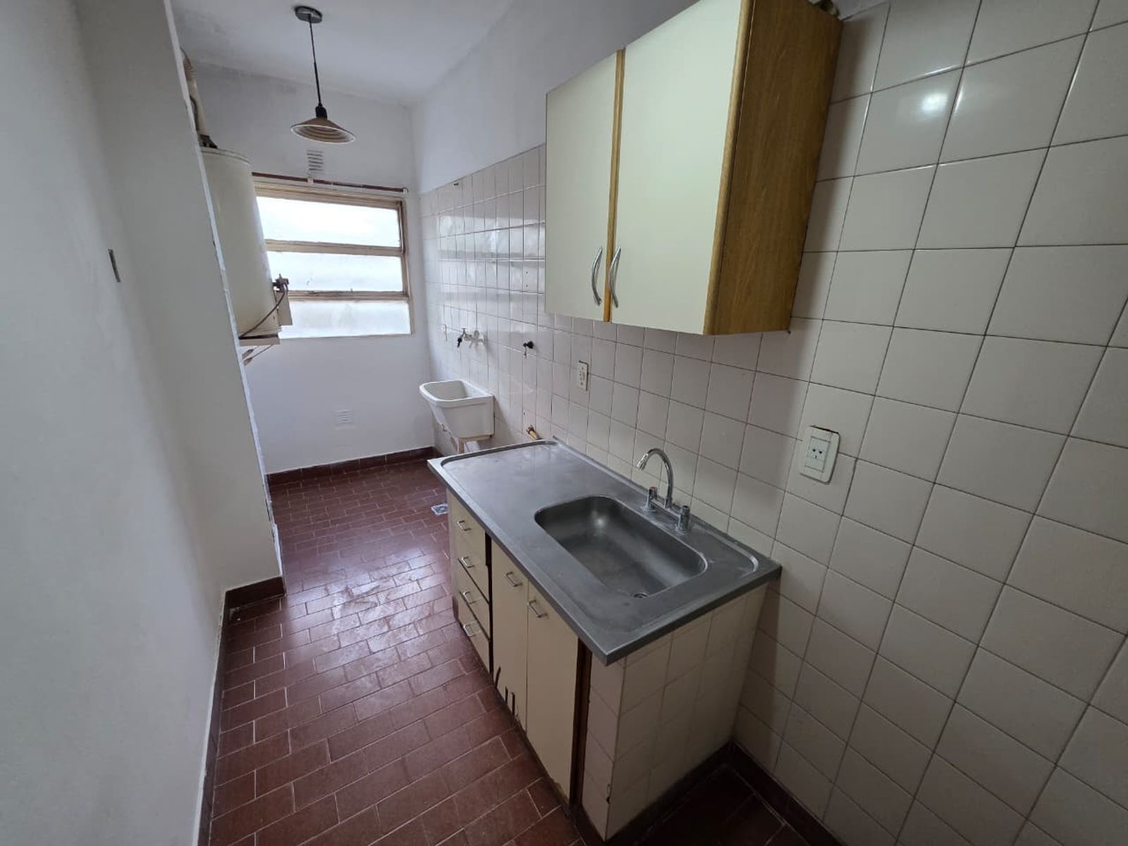 ALQUILER DE DEPARTAMENTO 3 AMBIENTES - BARRIO COCA COLA - MONTE GRANDE -