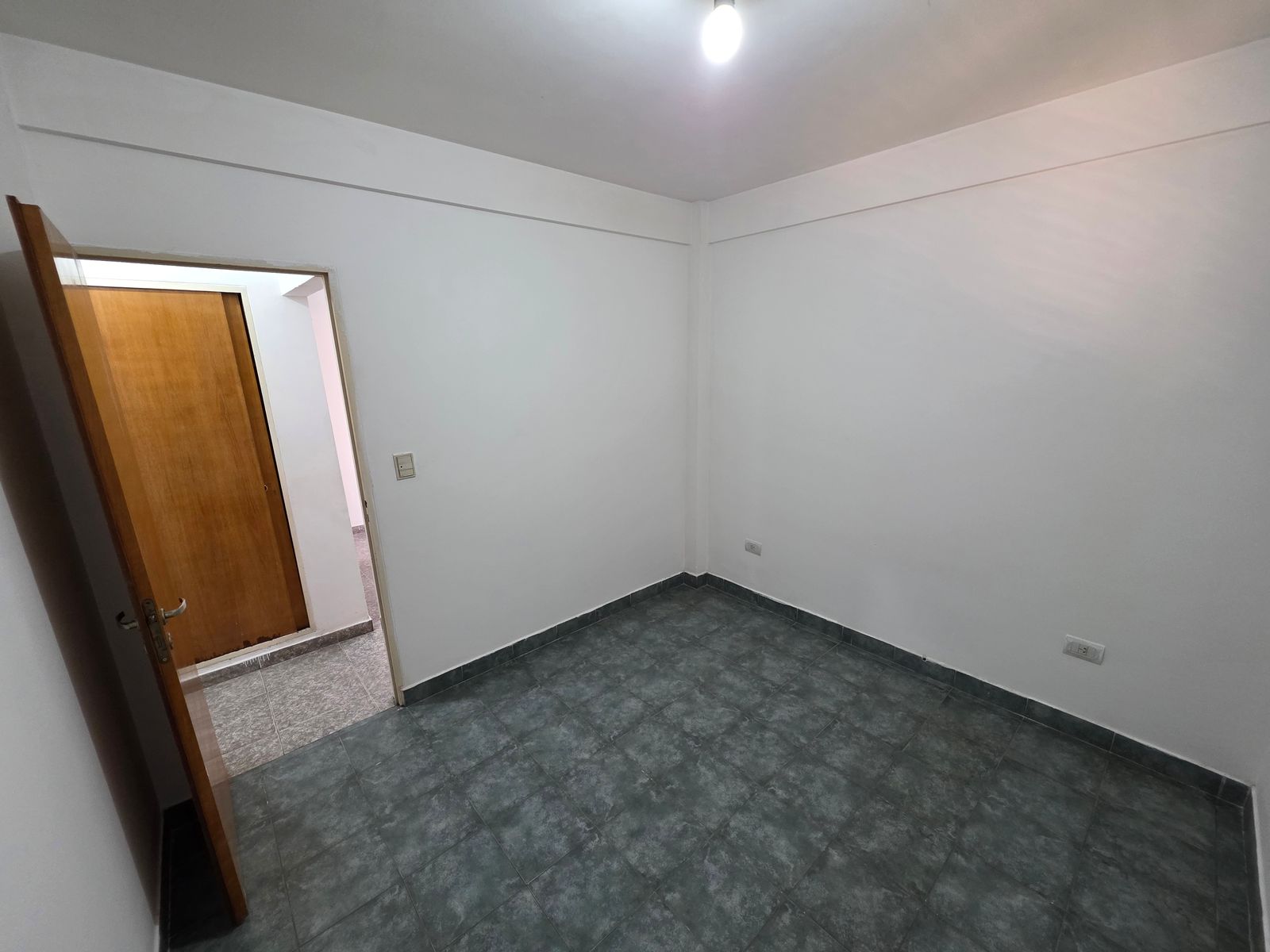 ALQUILER DE DEPARTAMENTO 3 AMBIENTES EN BARRIO COCA COLA - MONTE GRANDE