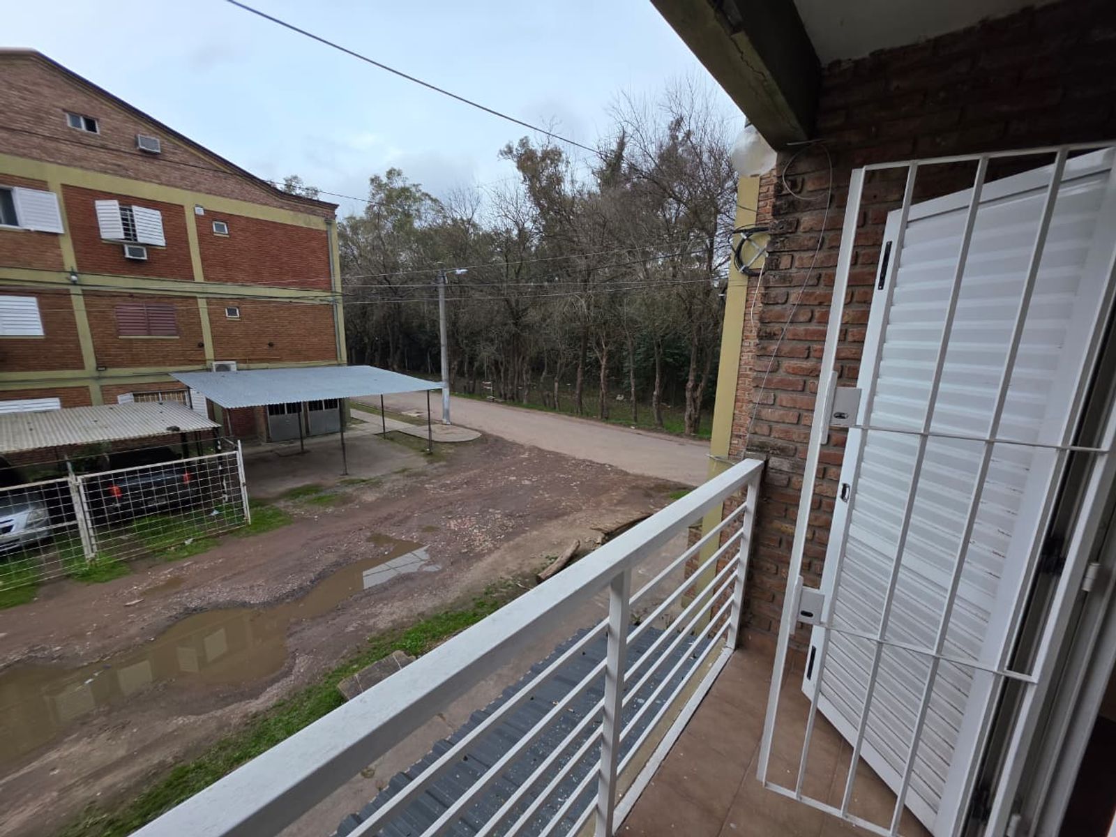 VENTA DE DEPARTAMENTO 3 AMBIENTES EN BARRIO COCA COLA - MONTE GRANDE
