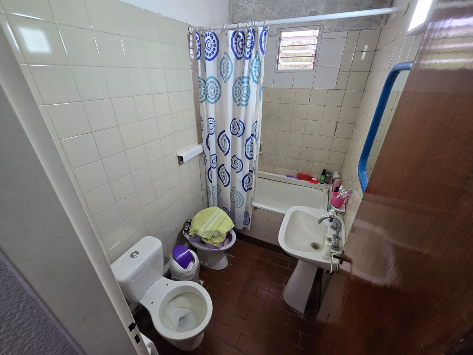 VENTA DE DEPARTAMENTO 3 AMBIENTES EN BARRIO COCA COLA - MONTE GRANDE