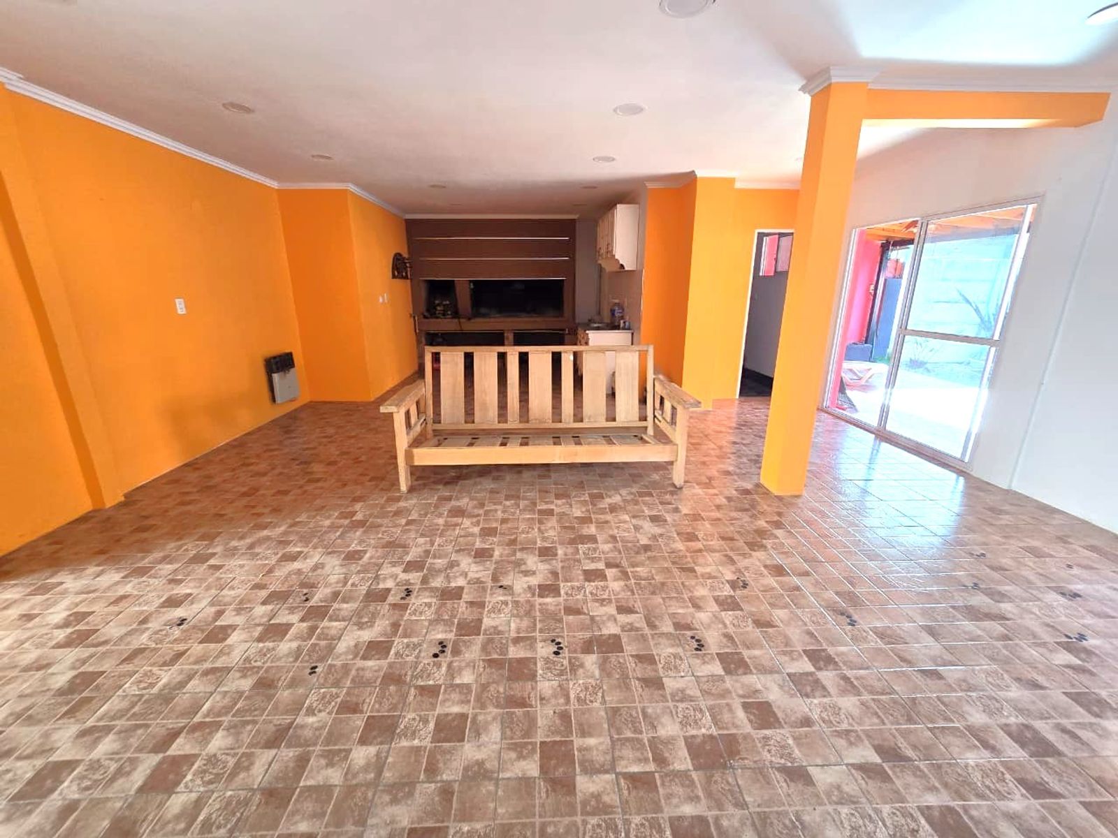 ALQUILER DE CASA 4 AMBIENTES CON PILETA DE NATACION - MONTE GRANDE