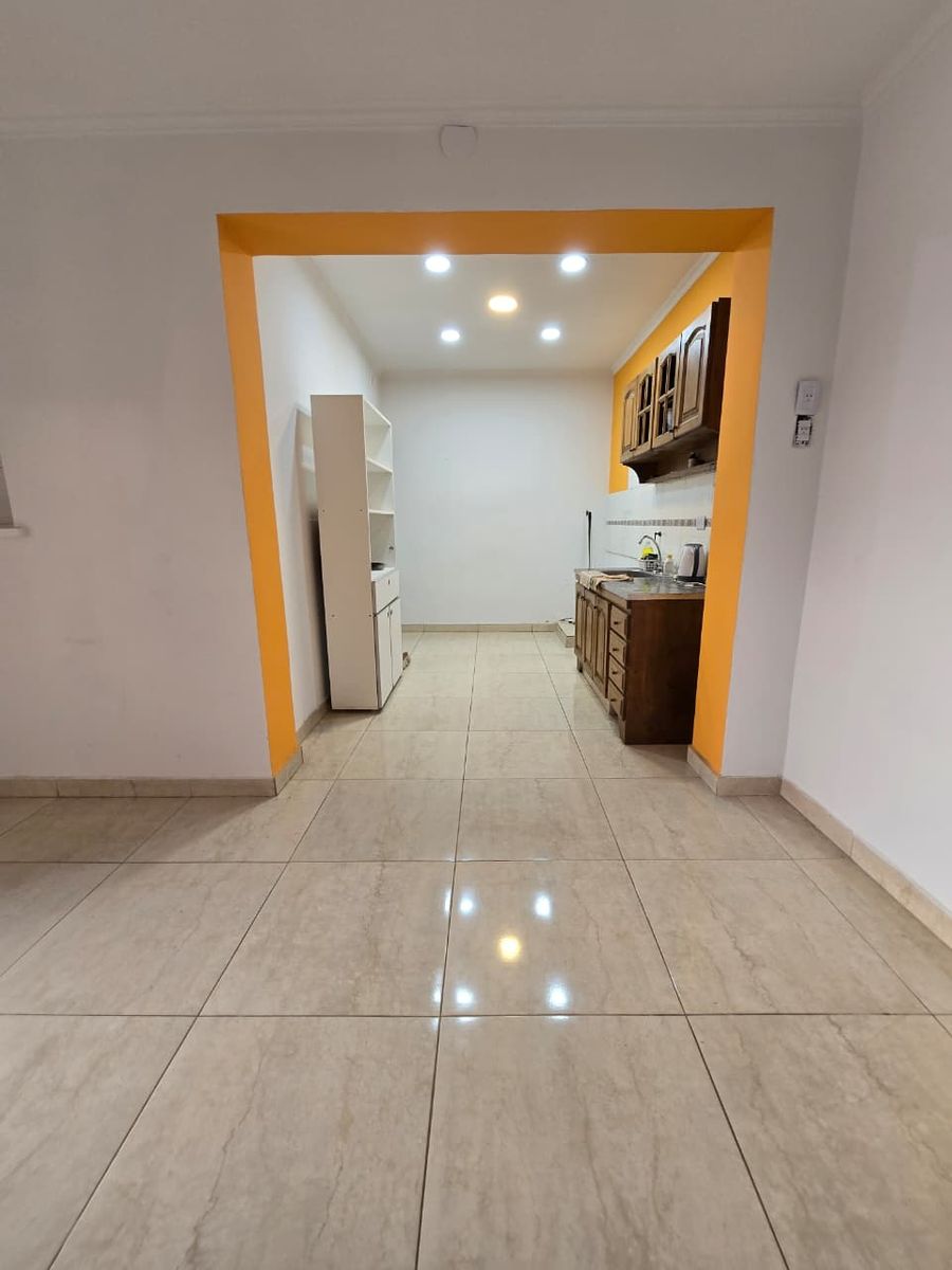 ALQUILER DE CASA 4 AMBIENTES CON PILETA DE NATACION - MONTE GRANDE