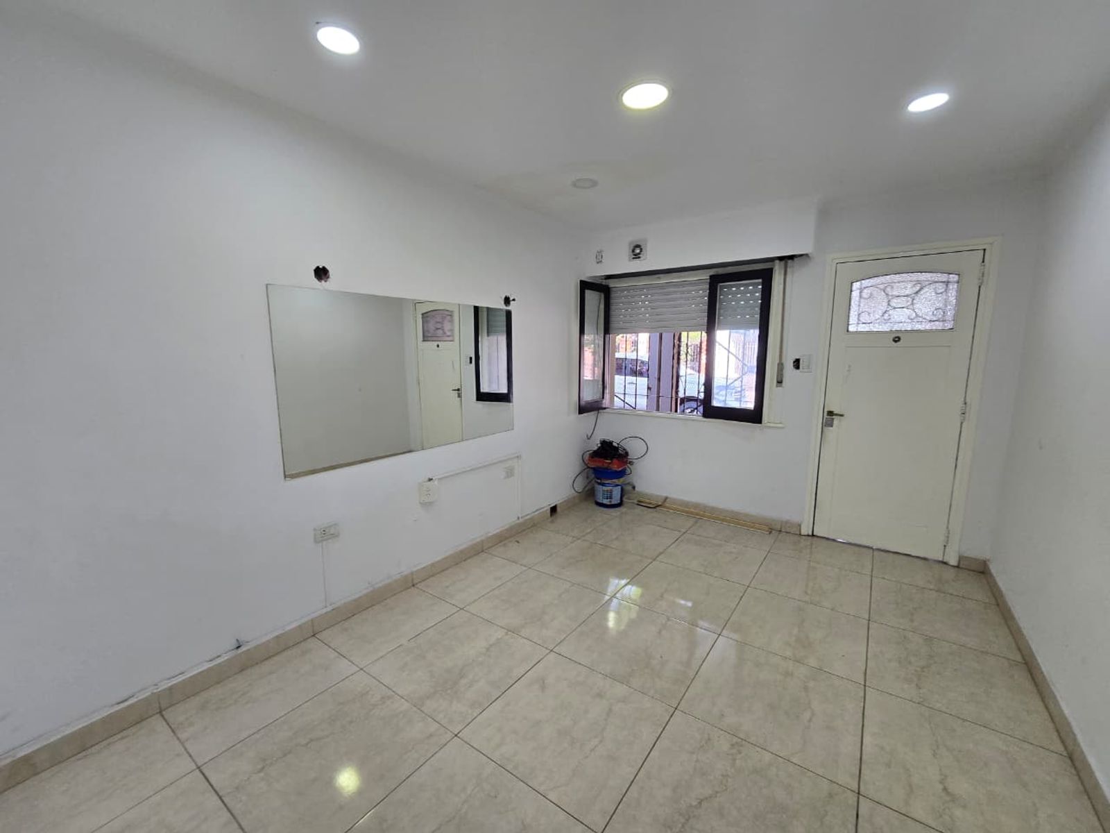 ALQUILER DE CASA 4 AMBIENTES CON PILETA DE NATACION - MONTE GRANDE