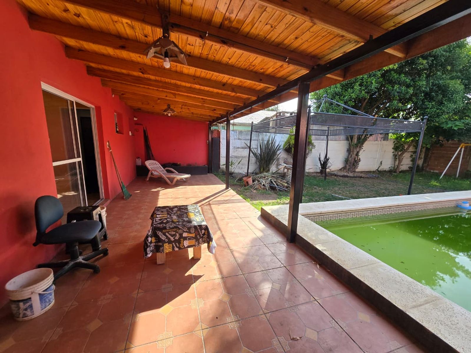 ALQUILER DE CASA 4 AMBIENTES CON PILETA DE NATACION - MONTE GRANDE