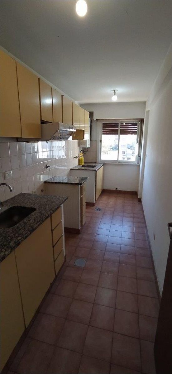 VENTA DE DEPARTAMENTO 2 AMBIENTES APTO A CREDITO EN MONTE GRANDE