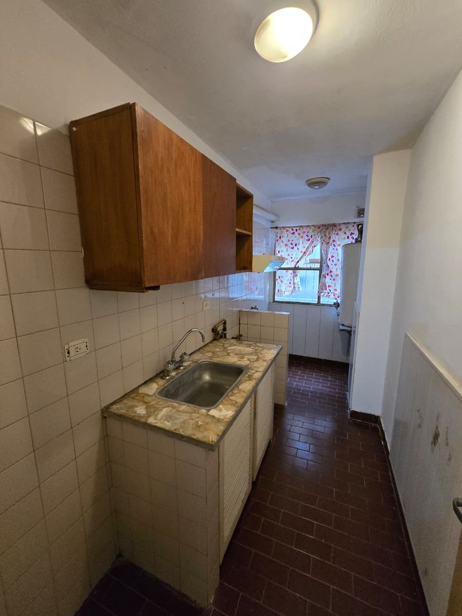 ALQUILER DE DEPARTAMENTO 3 AMBIENTES EN PLANTA BAJA - BARRIO COCA COLA