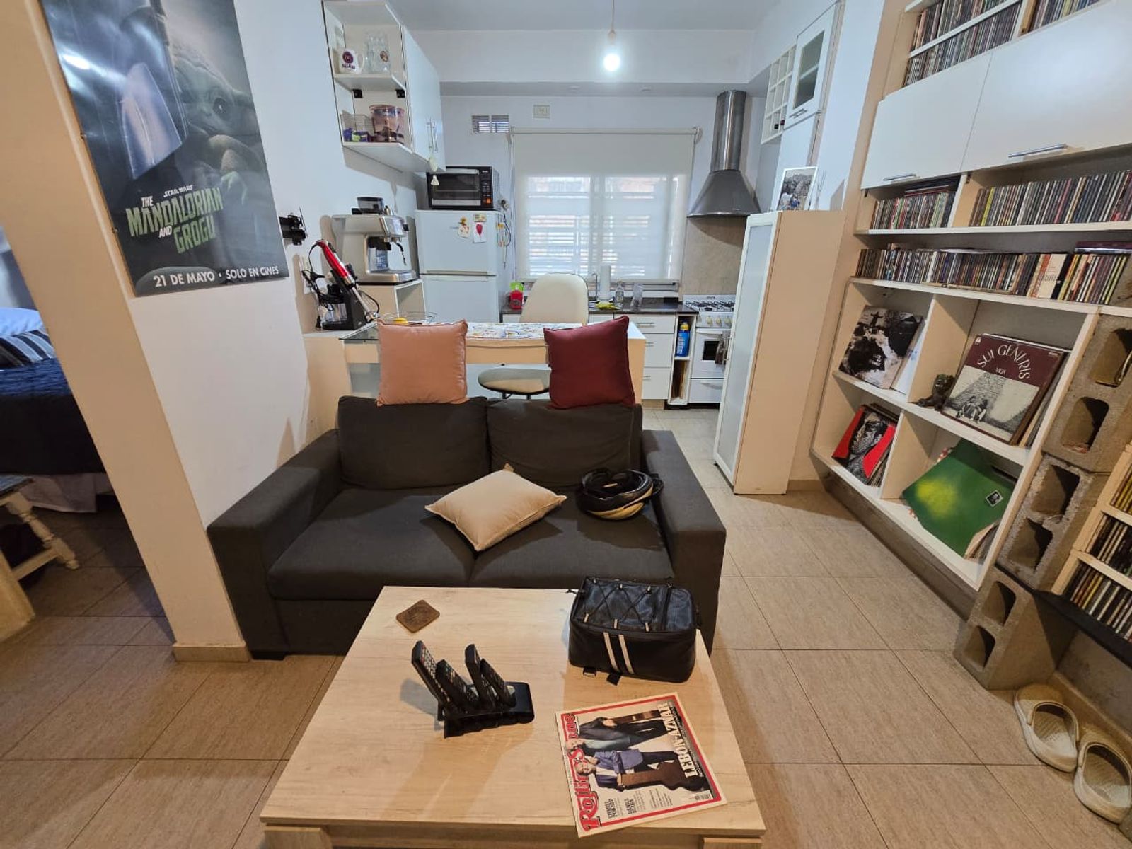 VENTA DE DEPARTAMENTO 2 AMBIENTES CON COCHERA - LOMAS DE ZAMORA - CENTRO - APTO A CRÉDITO HIPOTECARIO