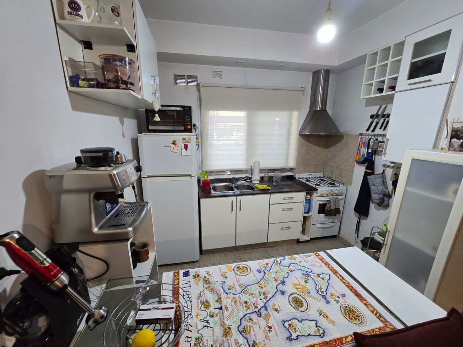 VENTA DE DEPARTAMENTO 2 AMBIENTES CON COCHERA - LOMAS DE ZAMORA - CENTRO - APTO A CRÉDITO HIPOTECARIO