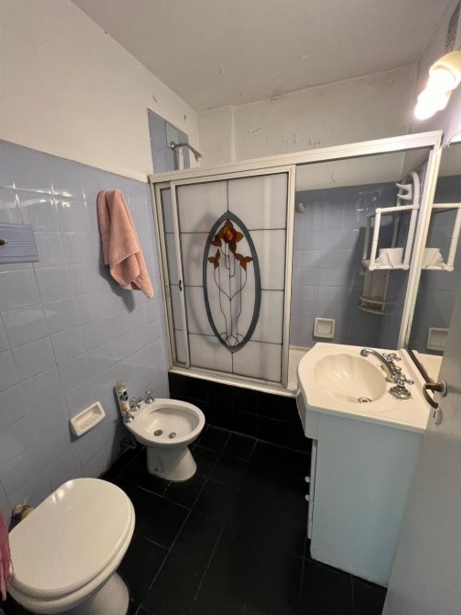VENTA DE DEPARTAMENTO 3 AMBIENTES FRENTE A ESTACION MONTE GRANDE - APTO A CREDITO HIPOTECARIO