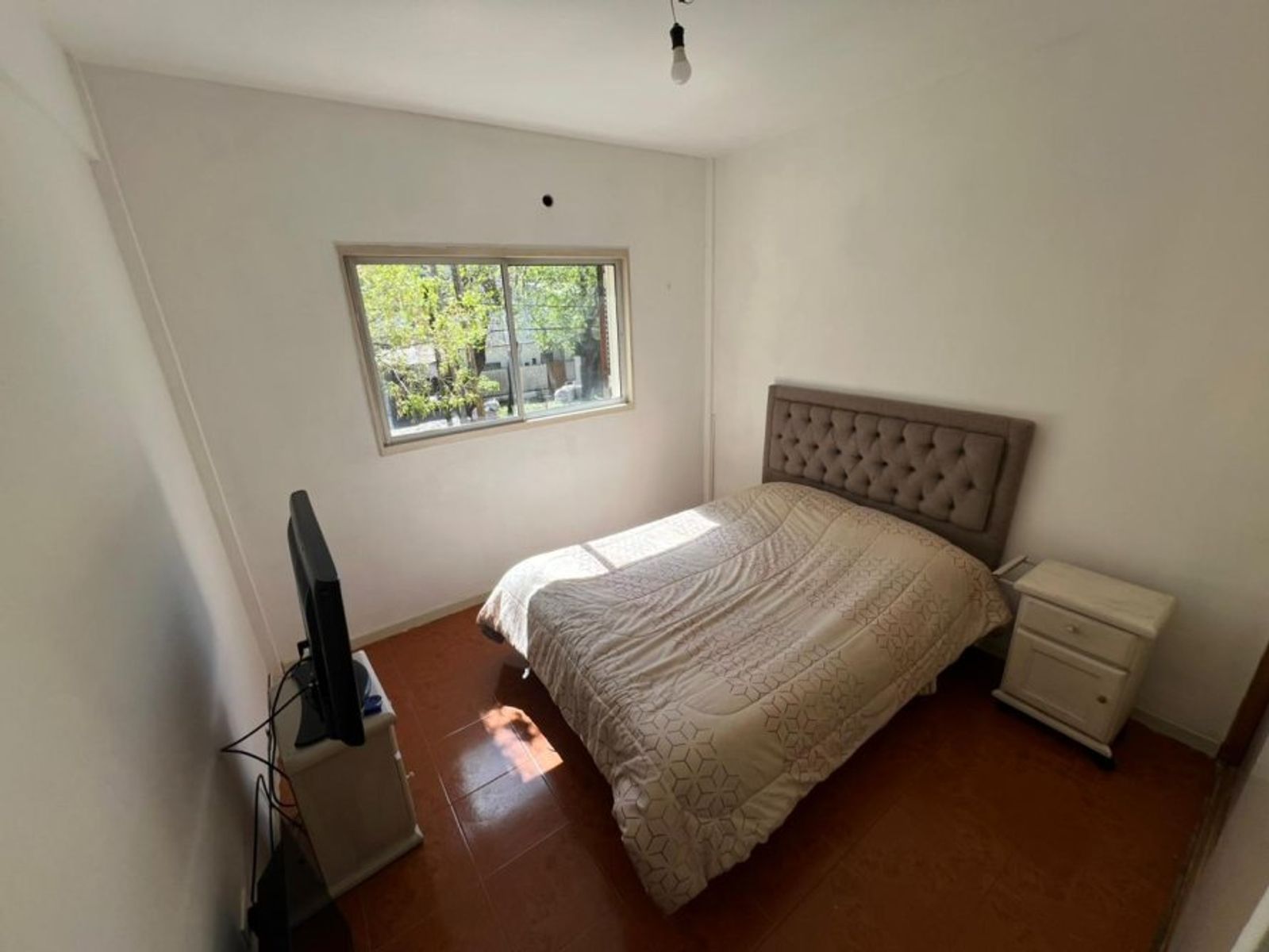 VENTA DE DEPARTAMENTO 3 AMBIENTES EN MONTE GRANDE - CON COCHERA - APTO A CREDITO HIPOTECARIO