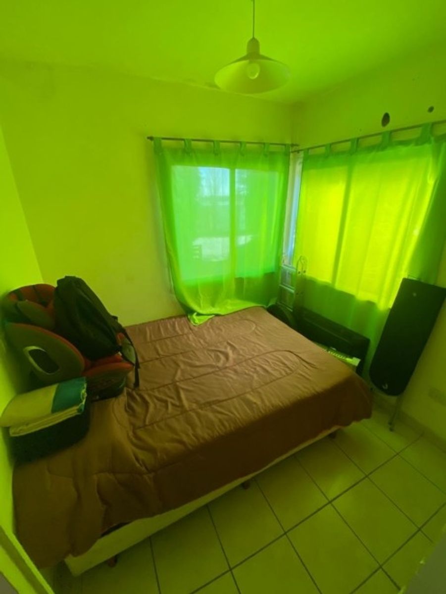 VENTA DE CASA 4 AMBIENTES EN BARRIO CERRADO LOS ROBLES - MONTE GRANDE - APTO CRÉDITO HIPOTECARIO.