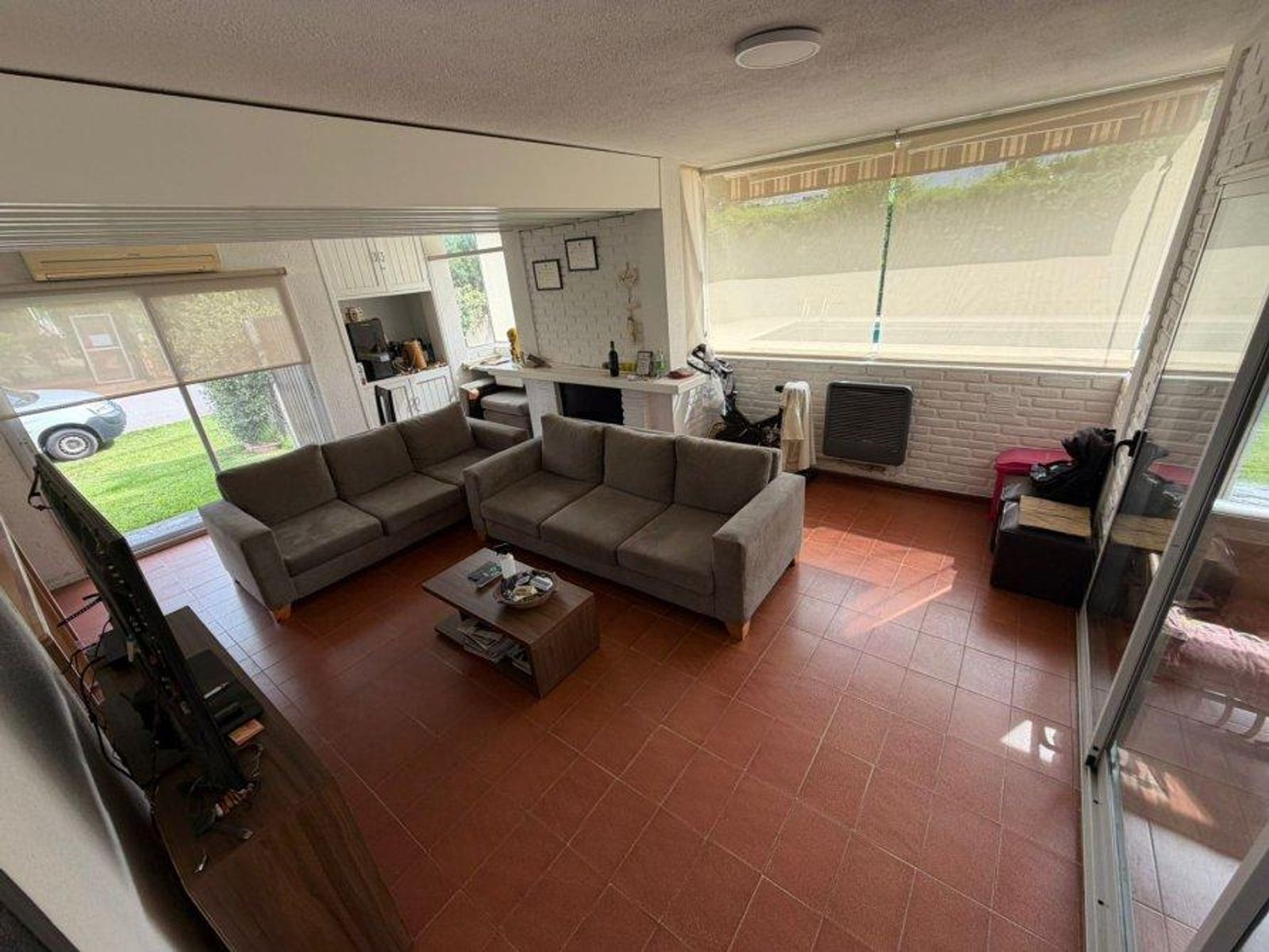 VENTA DE HERMOSA CASA 4 AMBIENTES EN COUNTRY EL VENADO DE CANNING - APTA CRÉDITO Y POSIBILIDAD DE FINANCIACIÓN DIRECTA
