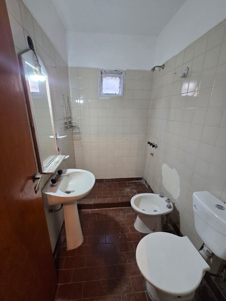 ALQUILER DE DEPARTAMENTO 3 AMBIENTES EN BARRIO COCA COLA MONTE GRANDE