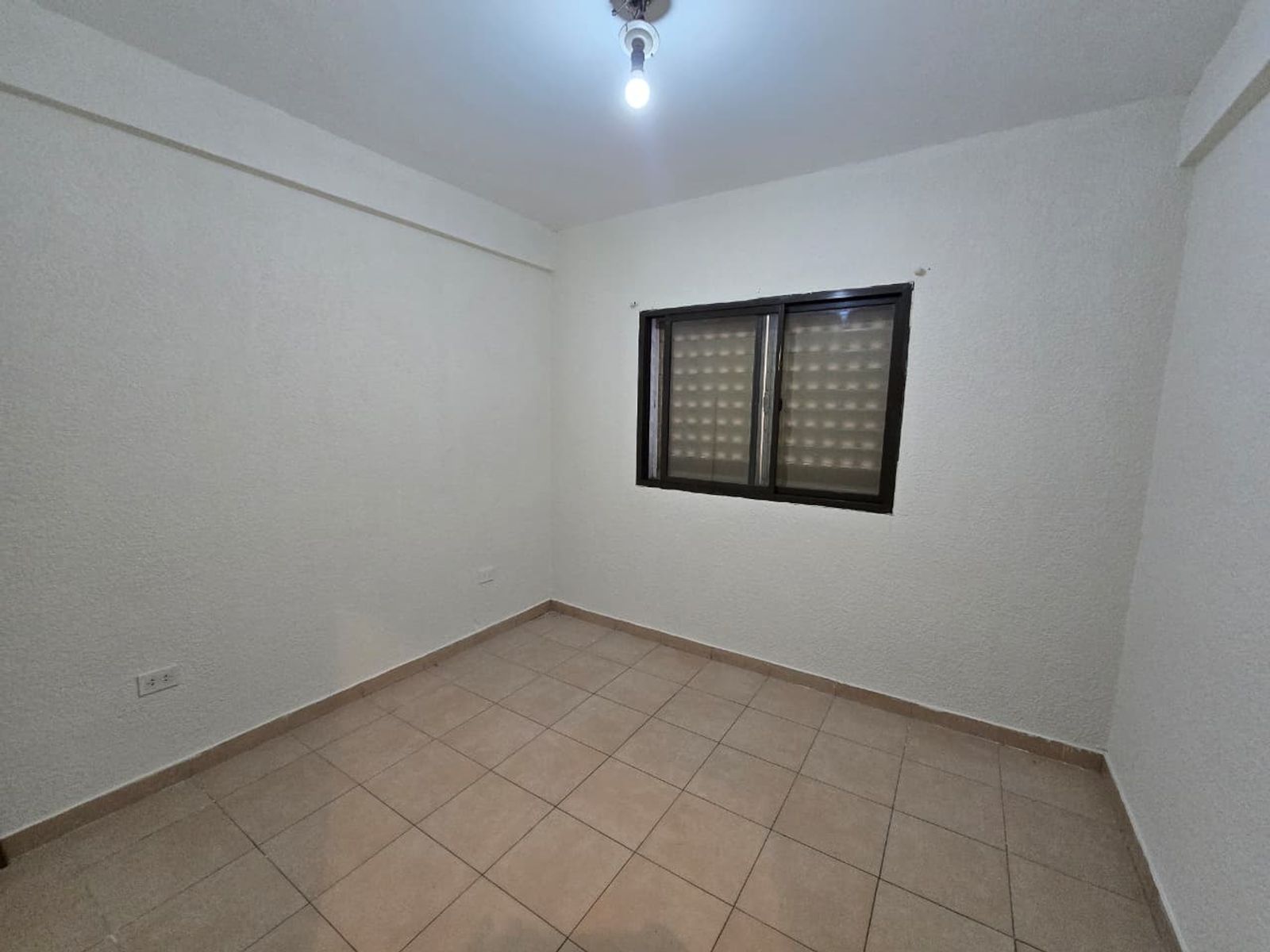 ALQUILER DE DEPARTAMENTO 3 AMBIENTES EN BARRIO COCA COLA MONTE GRANDE